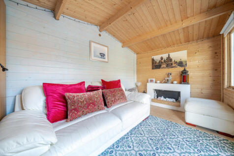 Outbuilding