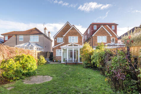 1387184-8-6932e4b...