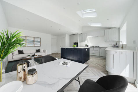 Kitchen/Reception