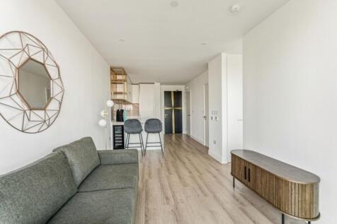 Kitchen/Reception