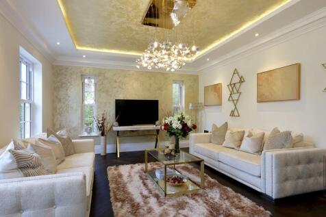 Formal Lounge