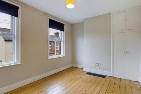 42 Radford Road - 04.JPEG