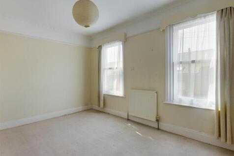 8 Normandy Road - 04.jpg