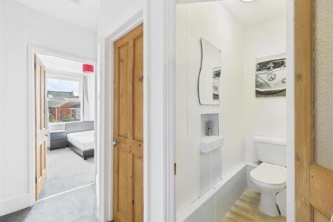 99 Monks Road - 09.jpg