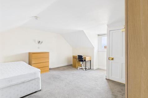 10 St Johns Road - 18.jpg