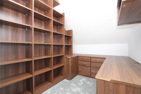 Bedroom 4/Office