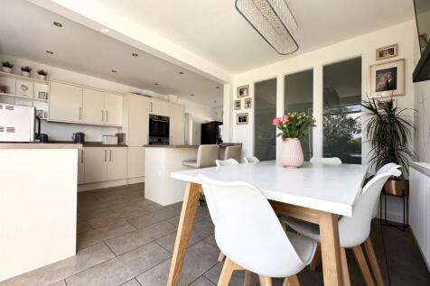 Family Living Kitchen