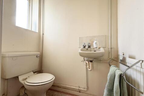 Downstairs Cloakroom