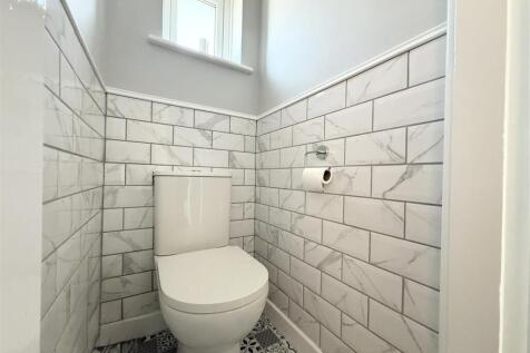 Separate WC