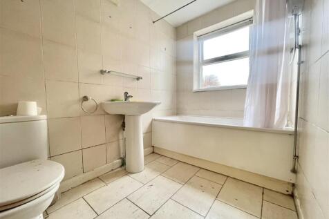 Downstairs Bathroom