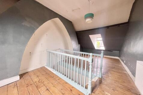 Top Floor 3rd Bedroom