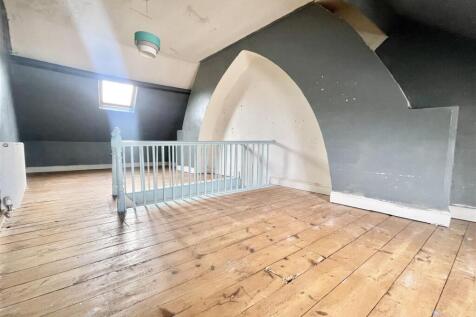Top Floor 3rd Bedroom