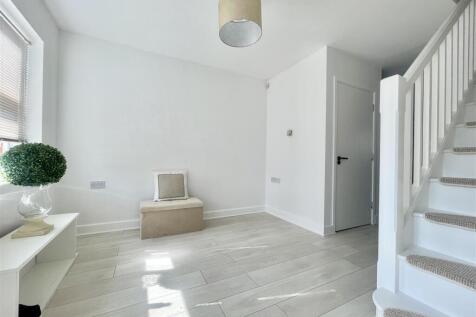 Front Room / Living Room
