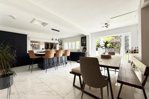 Family Living Kitchen