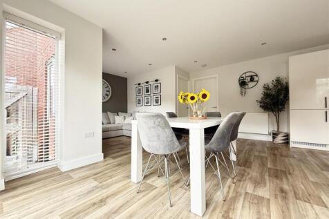 Family Living Kitchen