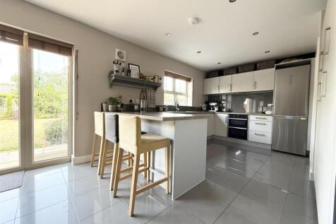 Family Living Kitchen