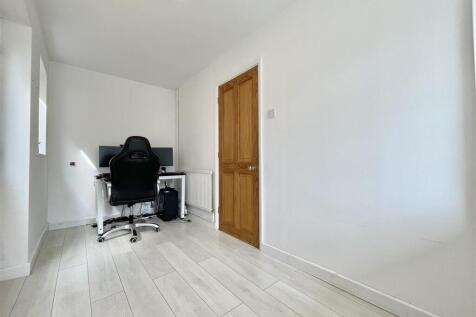 Utility Room/ Study