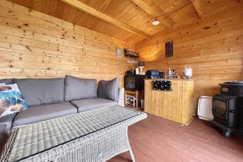 Log Cabin