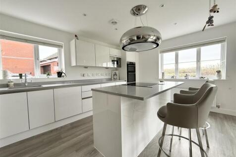 Family Living Kitchen