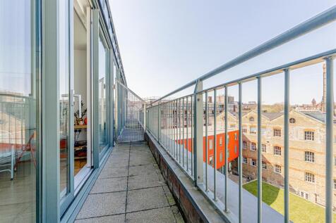 Crystal Wharf (20).jpg
