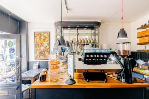 Amwell Street (35).jpg