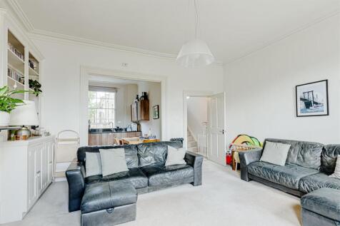 Amwell Street (8).jpg