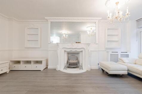 Midway House (8).jpg