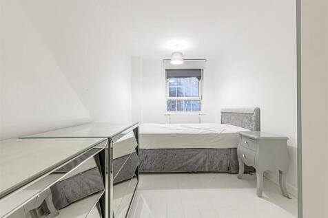 Midway House (20).jpg