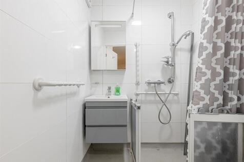 Midway House (13).jpg