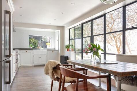 WhatsApp Image 2025-04-26 at 09.41.59_11ee40ae.jpg