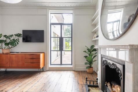 WhatsApp Image 2025-04-26 at 09.41.10_8d30676e.jpg