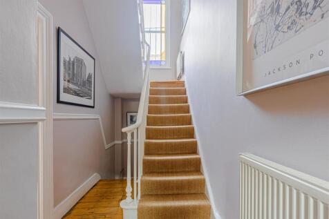 Englefield Road (11).jpg