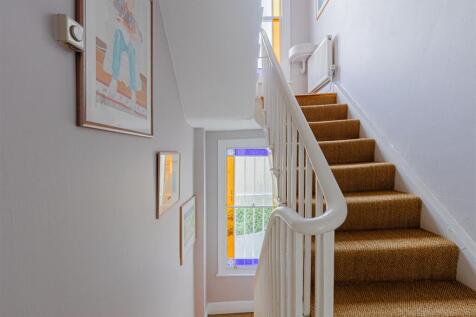 Englefield Road (19).jpg