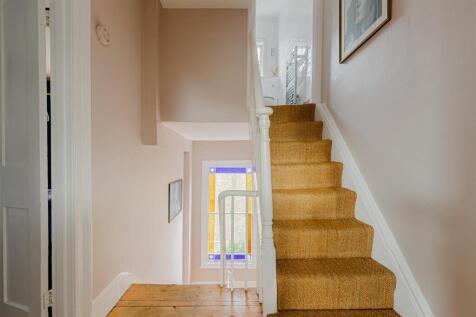 Englefield Road (32).jpg