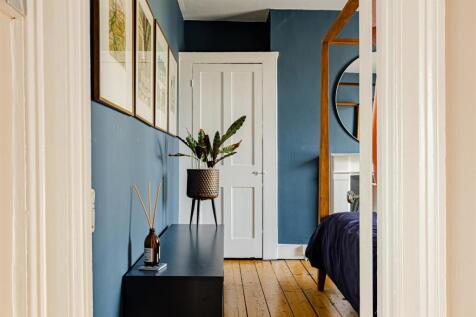 Englefield Road (35).jpg