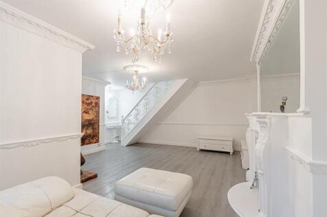 Midway House (11).jpg