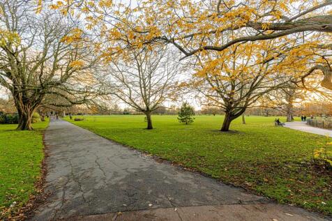 Lordship Park (5).jpg