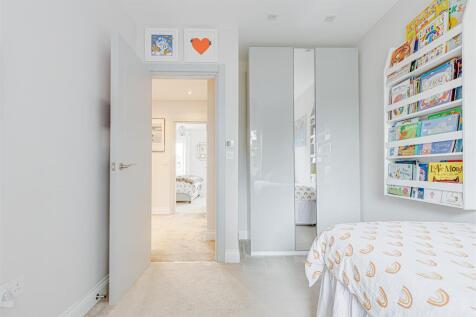 Accommodation Road (30).jpg