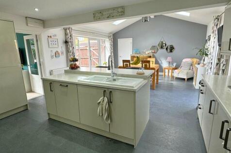 Kitchen/Dining/Living