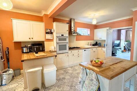 Kitchen/Open Plan Living