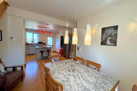 Open Plan Dining Area