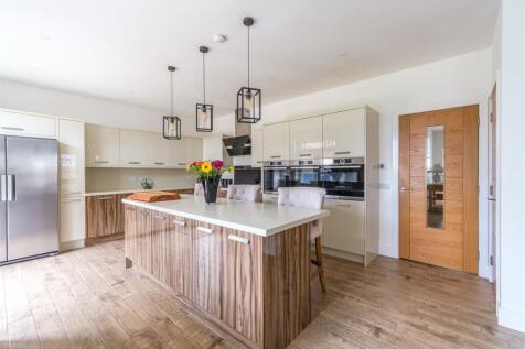 Manse Court-24.jpg