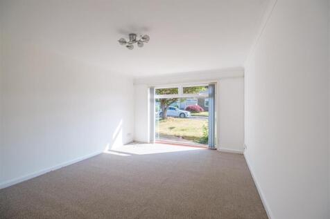 Pitcairn Crescent-15.jpg