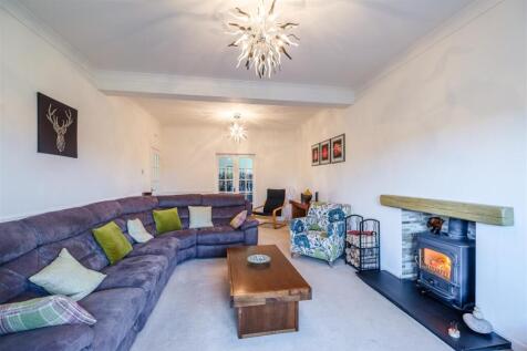 Tweedieside Cottage-20.jpg
