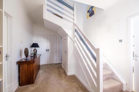 Tweedieside Cottage-11.jpg