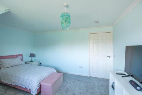 Dunavon Crescent-45.jpg
