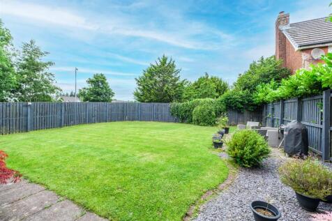 Fortrose Gardens-45.jpg