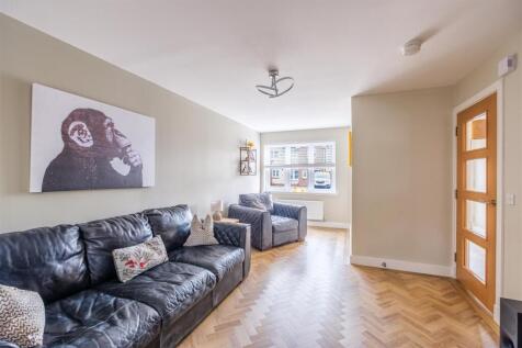 Nicholswell Place-10.jpg