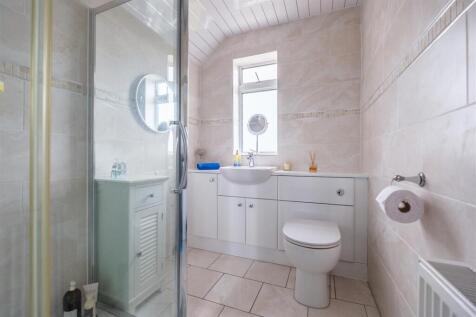 Beechwood Crescent-21.jpg