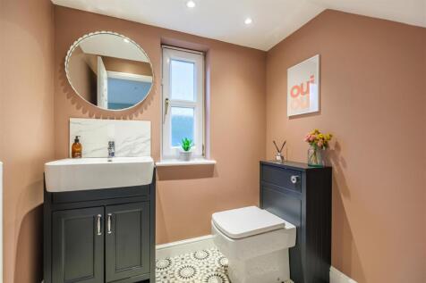 Spynie Gardens-16.jpg